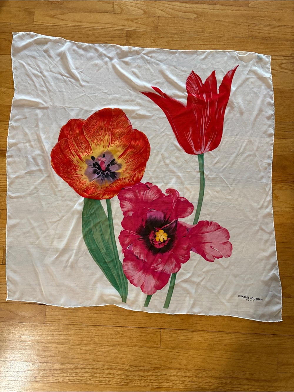 Charles Jourdan Silk Vintage  Scarf  Flower print Size 36 x 36”